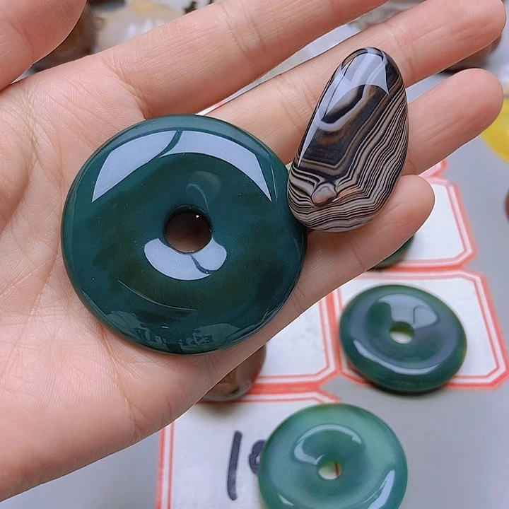 【闪购商品】未镶嵌玛瑙/玉髓珠宝半成品归***道