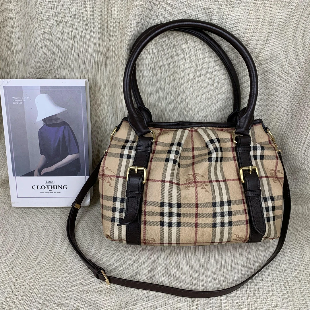 95新 BURBERRY/博柏利 巴宝莉战马格纹手提/EE10516013/6013