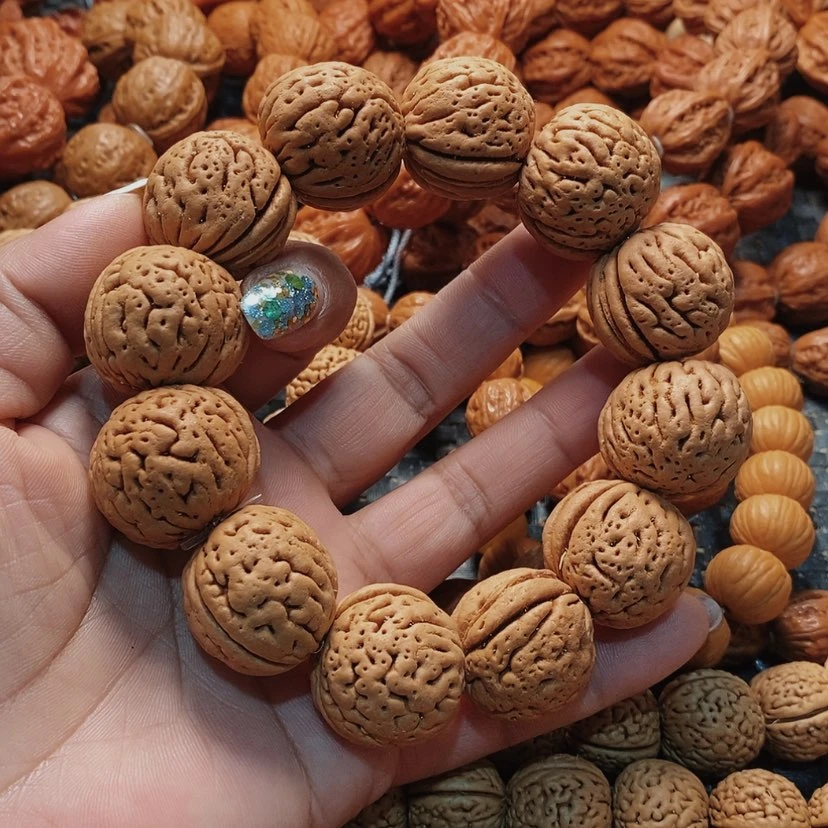 【闪购商品】文玩核桃吊坠桃核