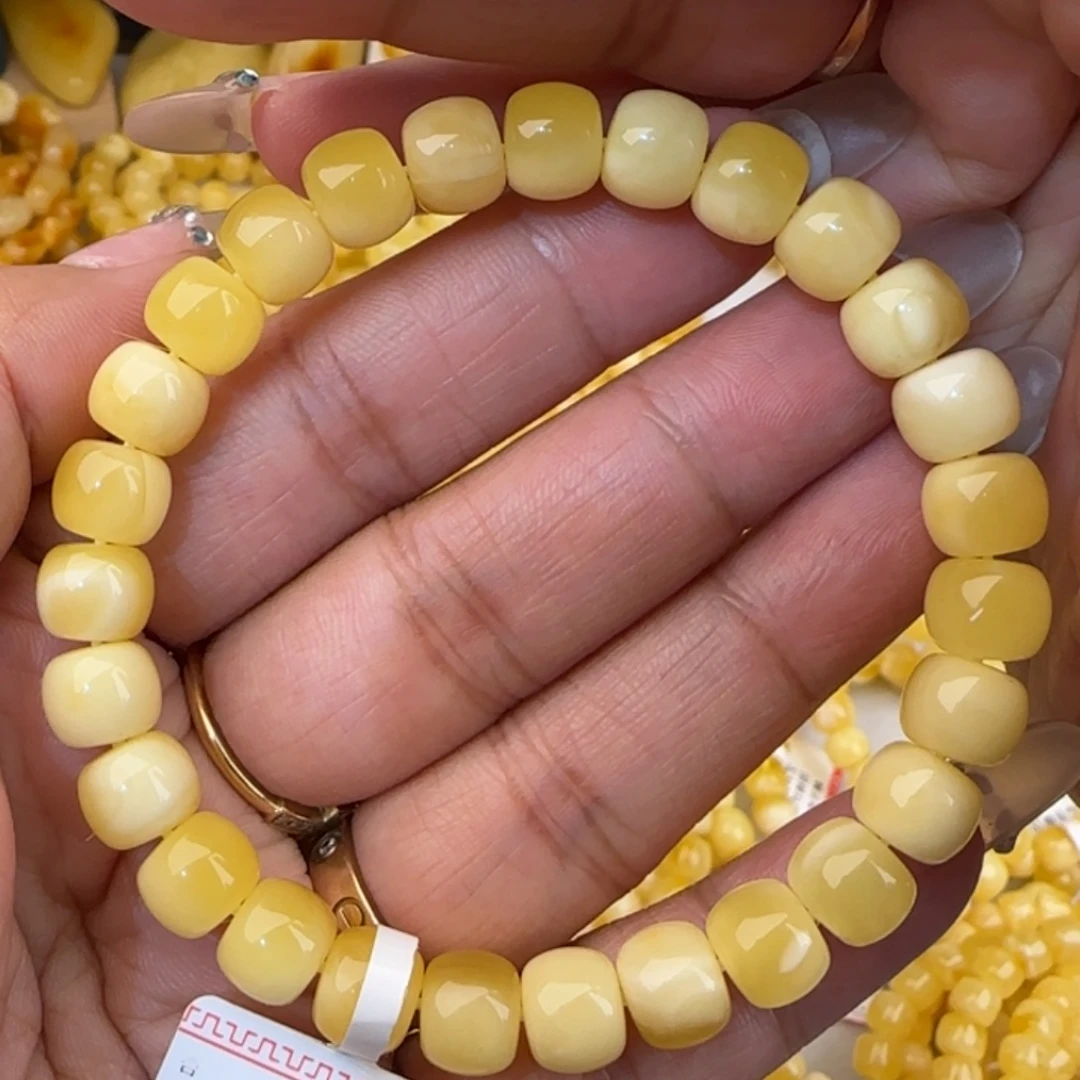 蜜蜡未镶嵌手链金白老型手串