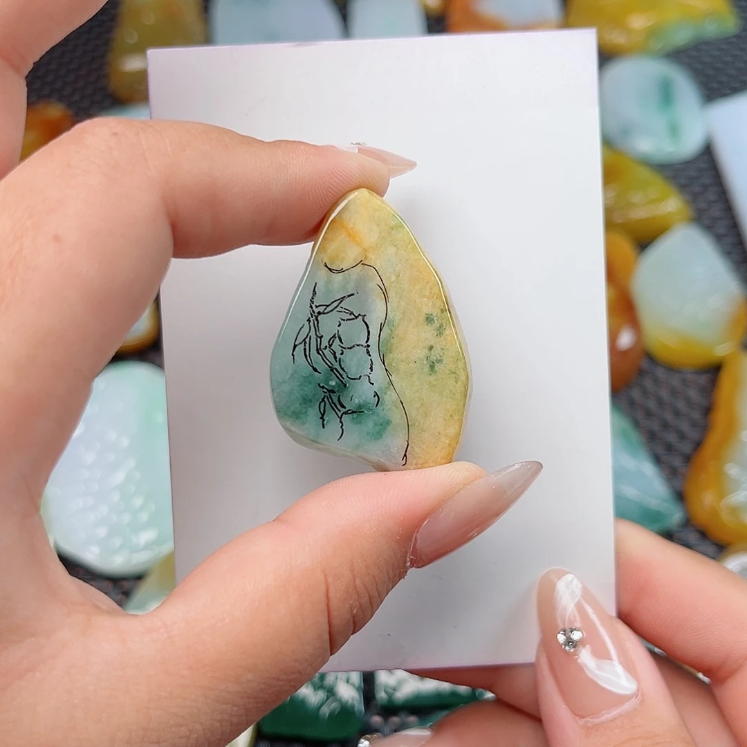 定制翡翠未镶嵌小吊坠