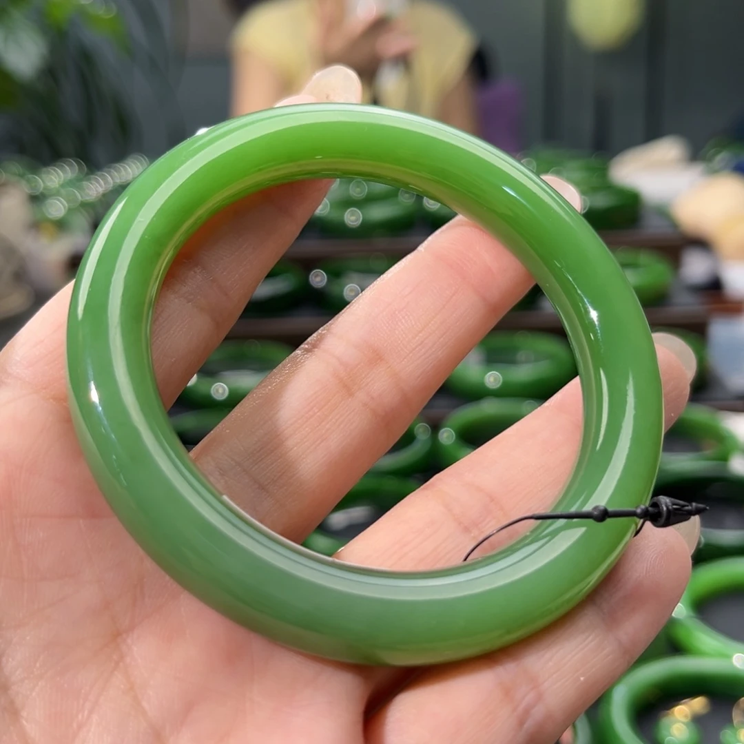 和田玉（碧玉）手镯未镶嵌