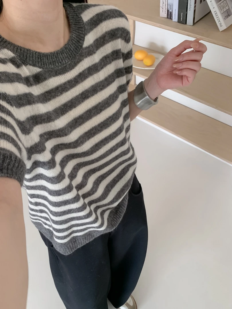 〔条纹丝羊绒短袖〕〔不可机洗〕早秋欧货简约条纹圆领针织短袖