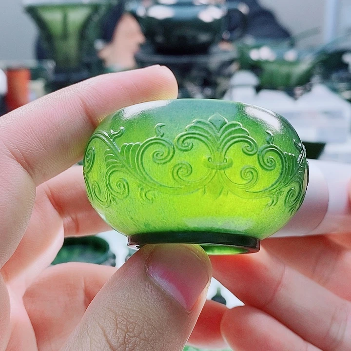 和田玉未镶嵌把件