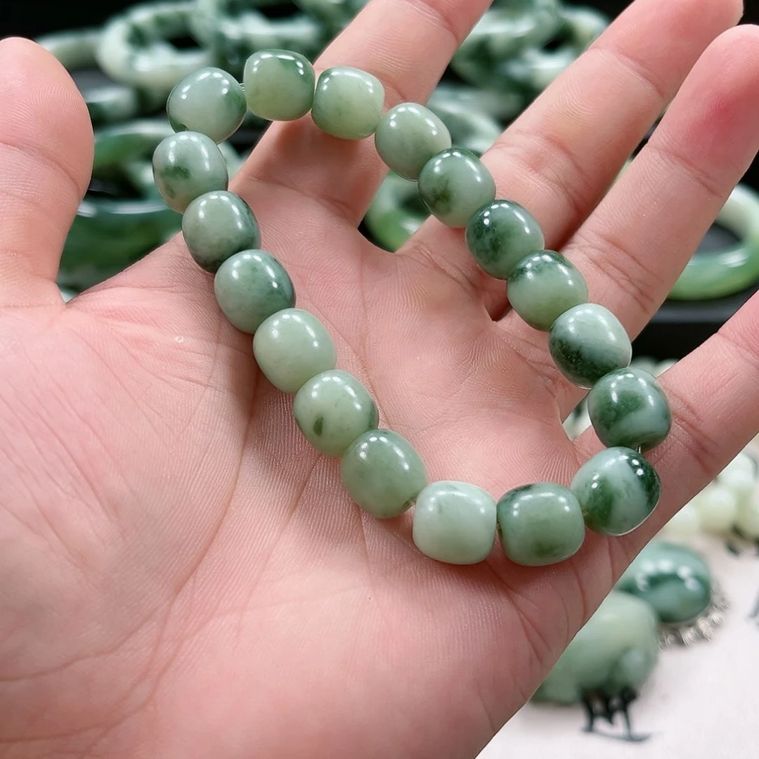 【闪购商品】未镶嵌透闪石-蛇纹石玉手串