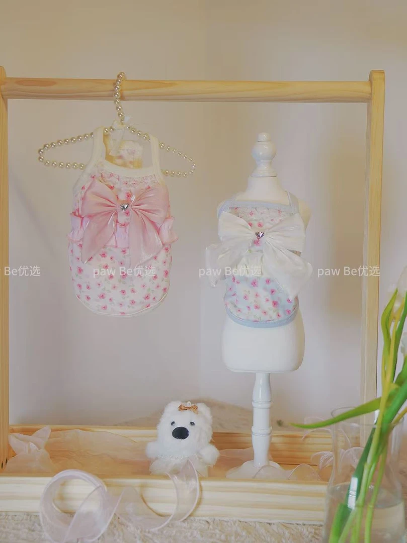 宠物碎花蝴蝶结吊带衣服夏款猫狗小型犬清新设计