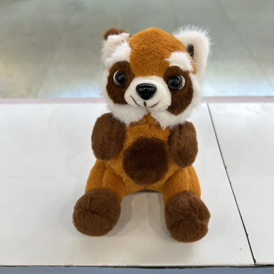 小熊猫坐姿钥匙扣