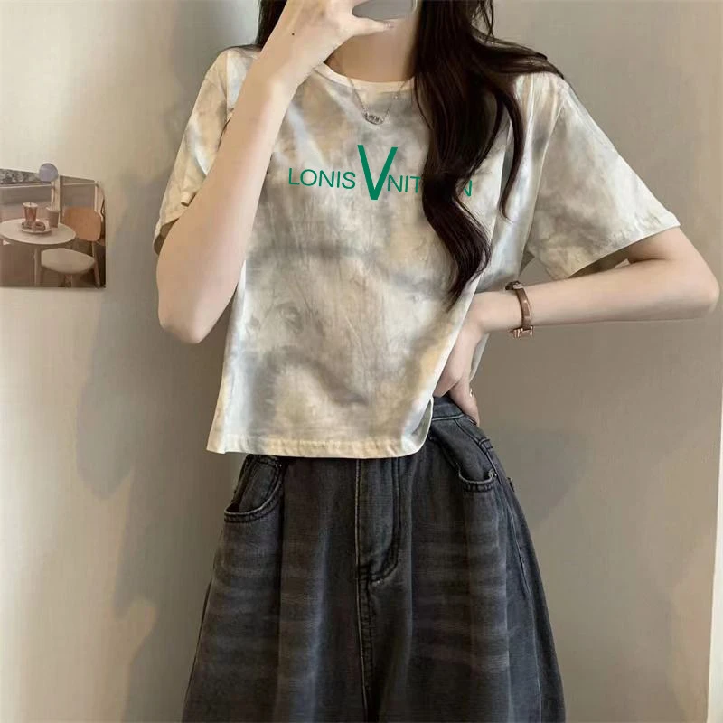 爆2024新款爆款夏季短款短袖t恤女独特漂亮减龄款上衣女装时尚潮