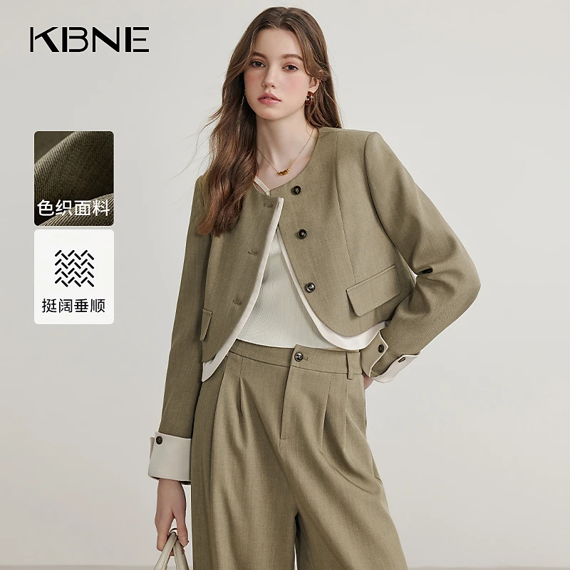 KBNE外套女款爆款2025新款百搭复古老钱风英伦风休闲外套女小个子