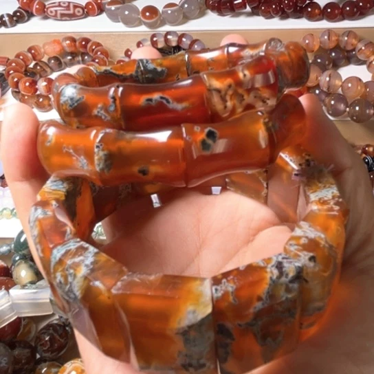 衡***玛瑙/玉髓未镶嵌手链