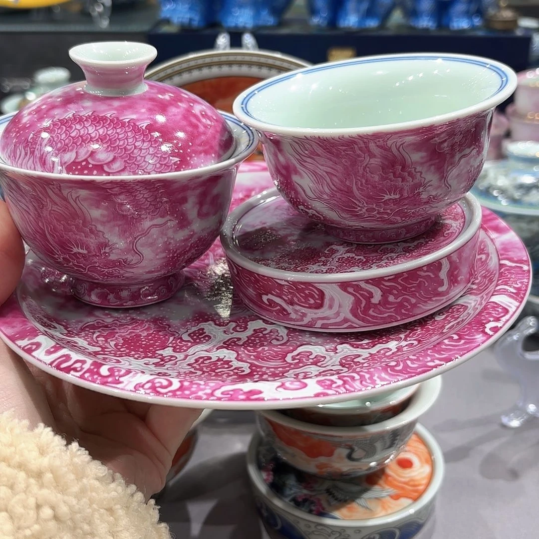 瓷片景德镇瓷器精品陈列