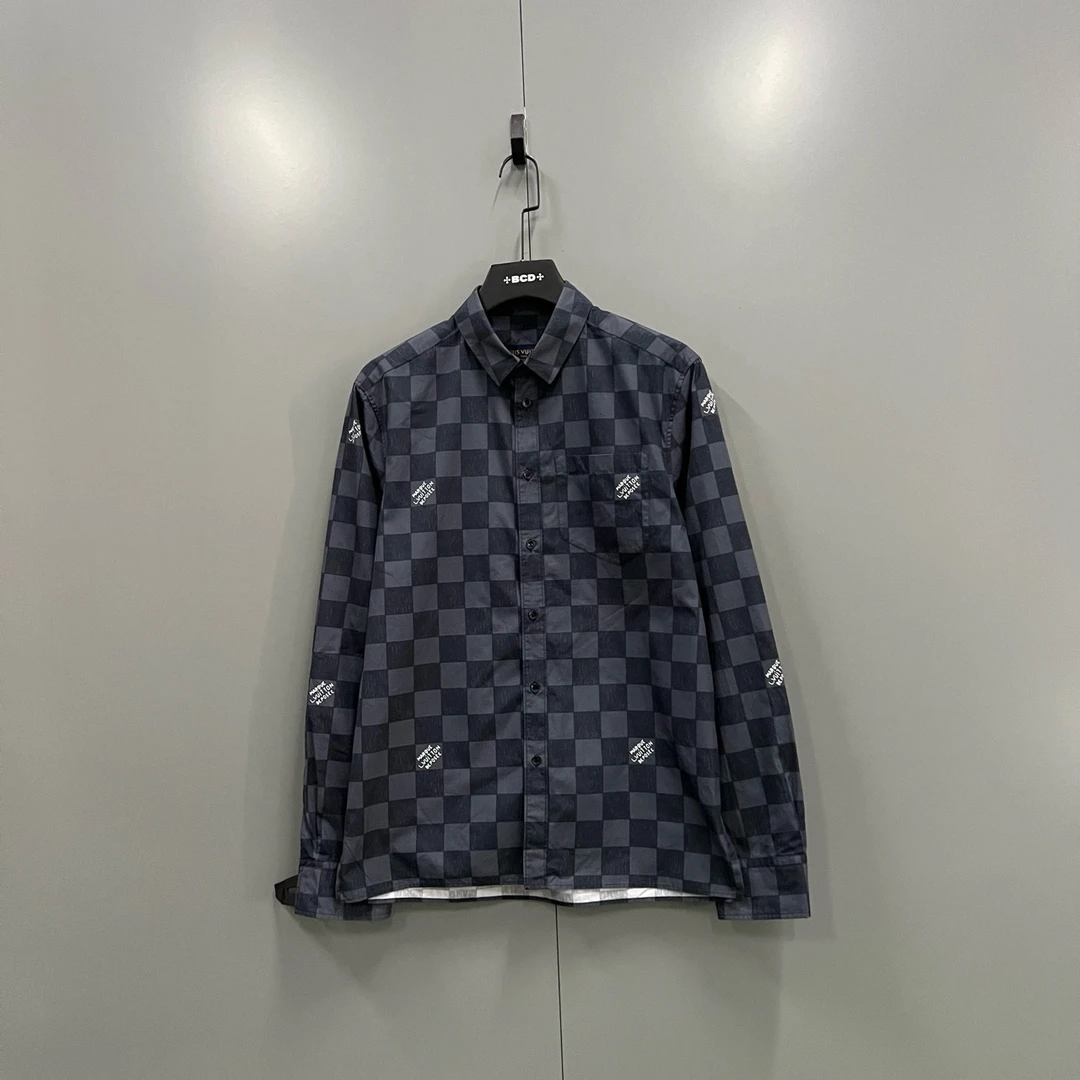 95新 LouisVuitton/路易威登 c66 格子休闲长袖衬衫 S码 604597