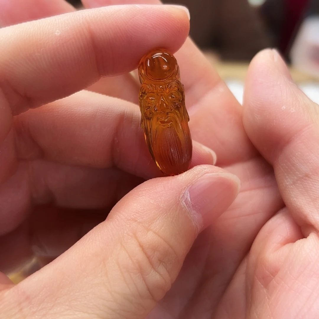 琥珀未镶嵌裸石大