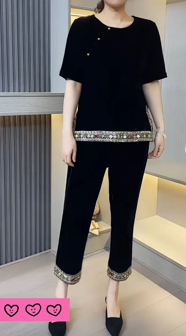 宽松型纯色中国风短袖八分裤常规款T恤夏季洋气显瘦网红款重工