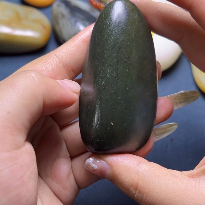 未镶嵌和田玉珠宝奇石