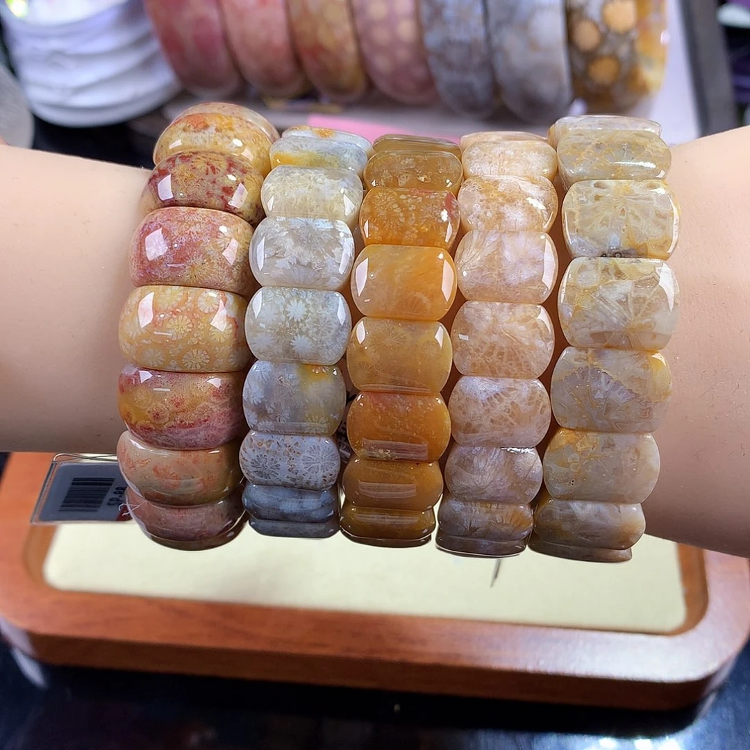 硅化珊瑚（珊瑚玉）未镶嵌吊坠(赠链)2号手排88一个