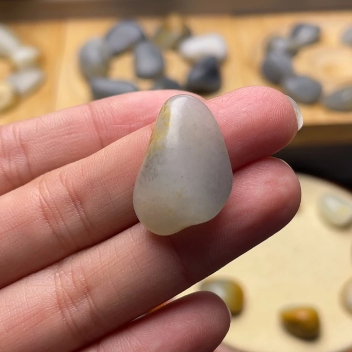 u***9和田玉未镶嵌颈饰15