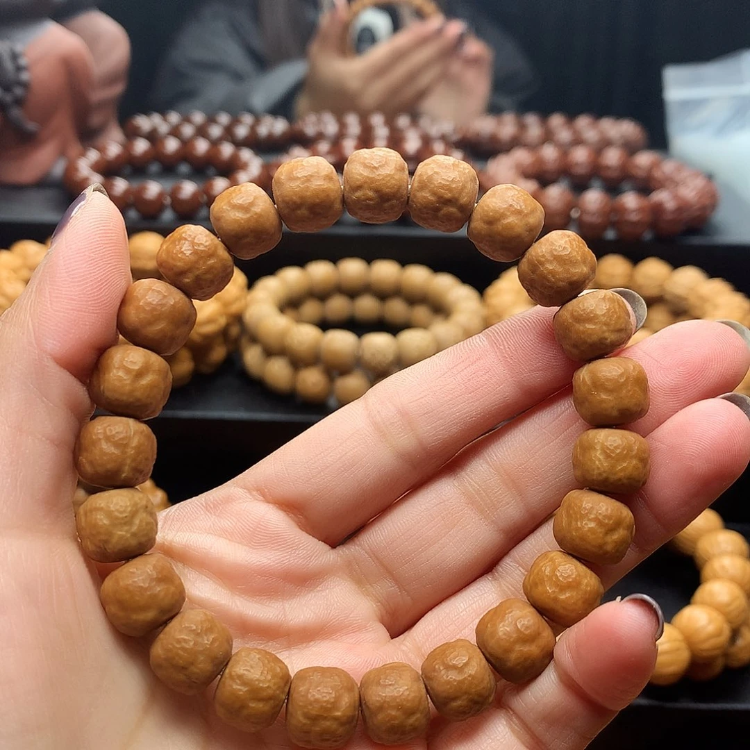 猴头核桃手串饕梯