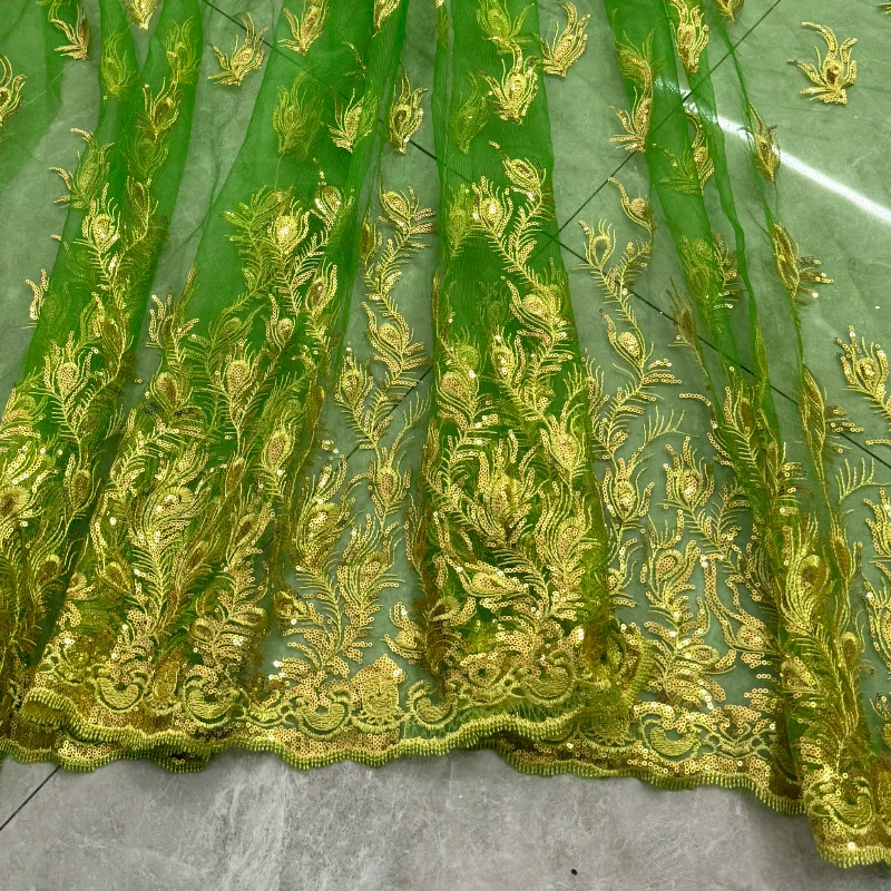 【孔雀羽】刺绣金亮片绿底网纱2米长1.35米宽