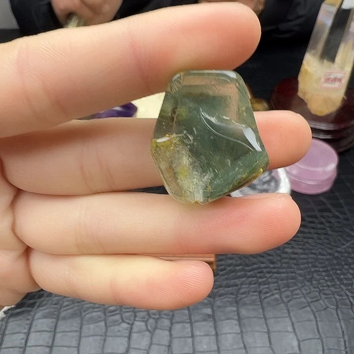 未镶嵌珠宝半成品水晶81水晶