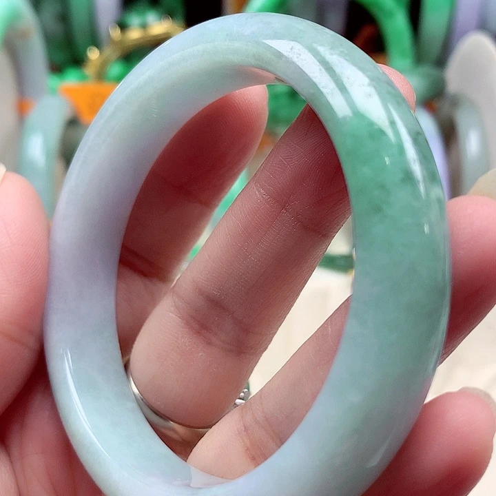 未镶嵌手镯翡翠翡翠