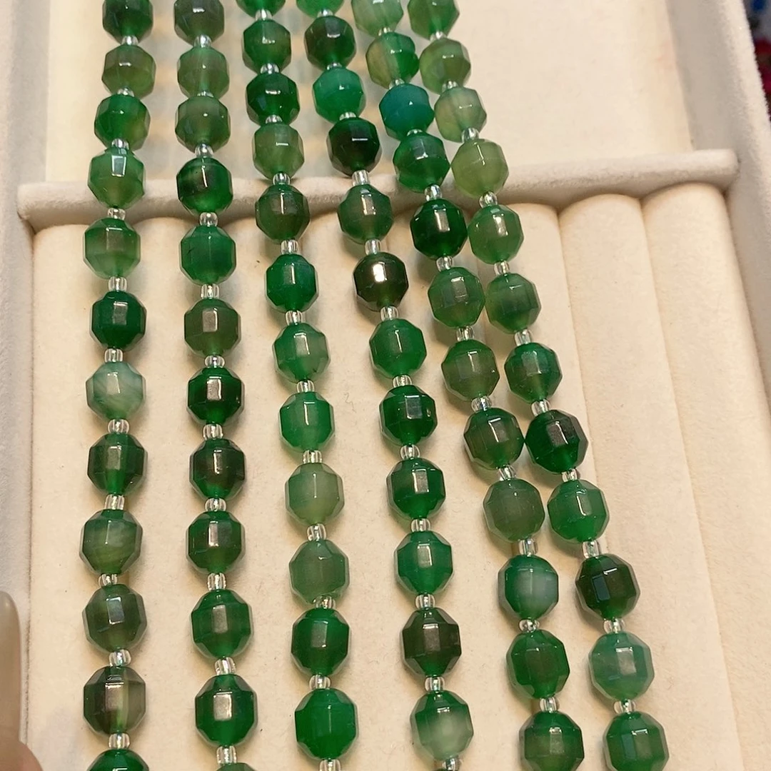 散珠玛瑙/玉髓10mm绿玛瑙一条