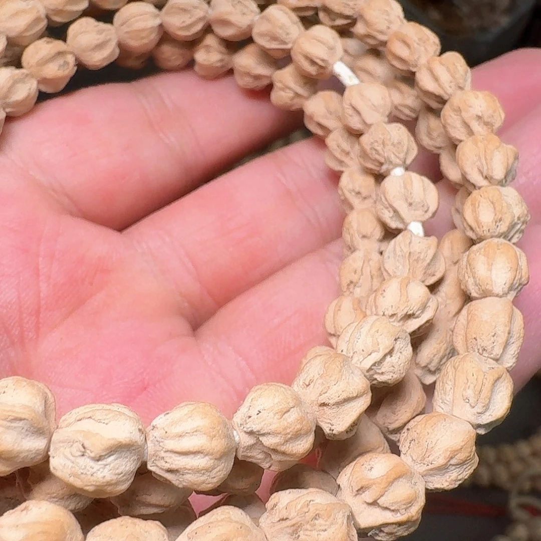 柏香籽/百香籽吊坠摸*