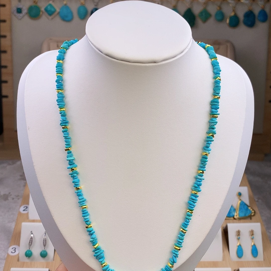 绿松石未镶嵌颈饰