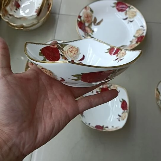 新疆西藏拍10个包邮金秋玫瑰手工拍金口径13.6厘米高4厘米四角碗