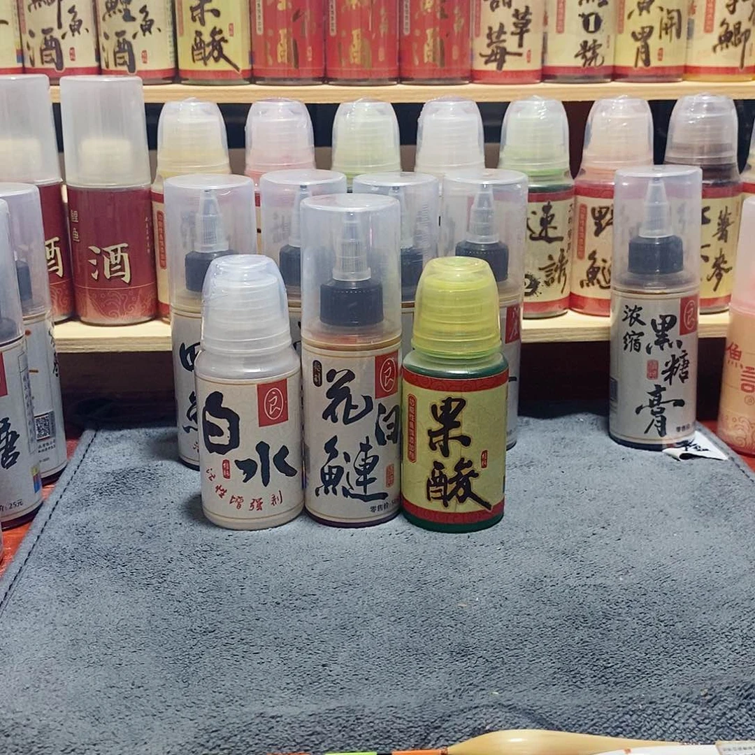 野钓鲢鳙一套3瓶