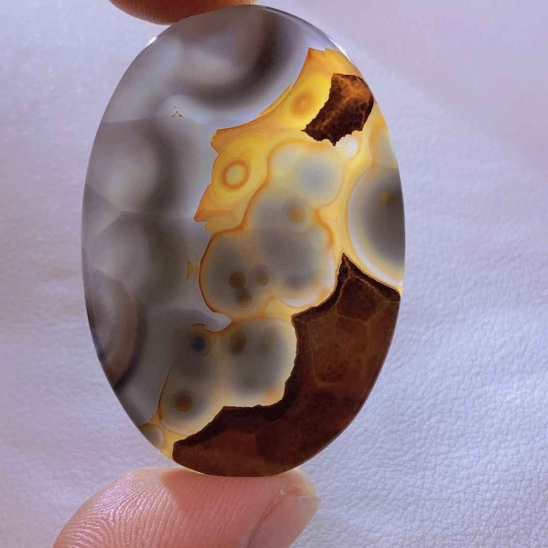 君***敏未镶嵌吊坠(不含链)玛瑙/玉髓