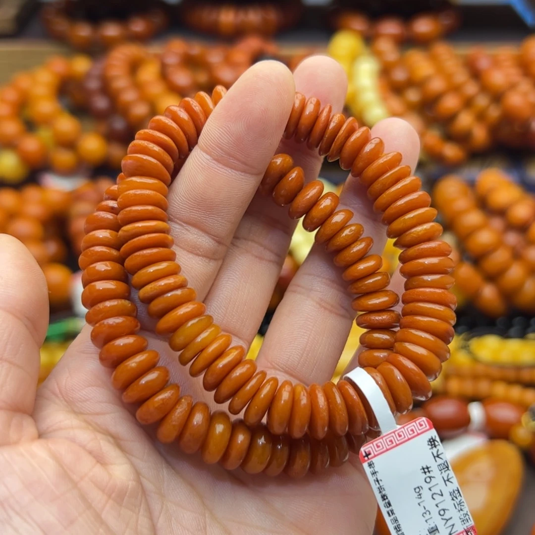 琥珀未镶嵌珠宝奇石多样性发其一