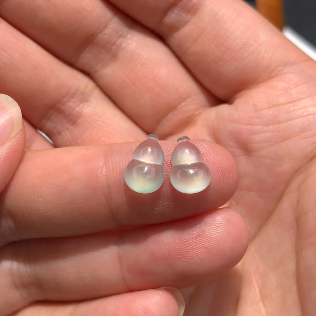 翡翠裸石翡翠葫芦