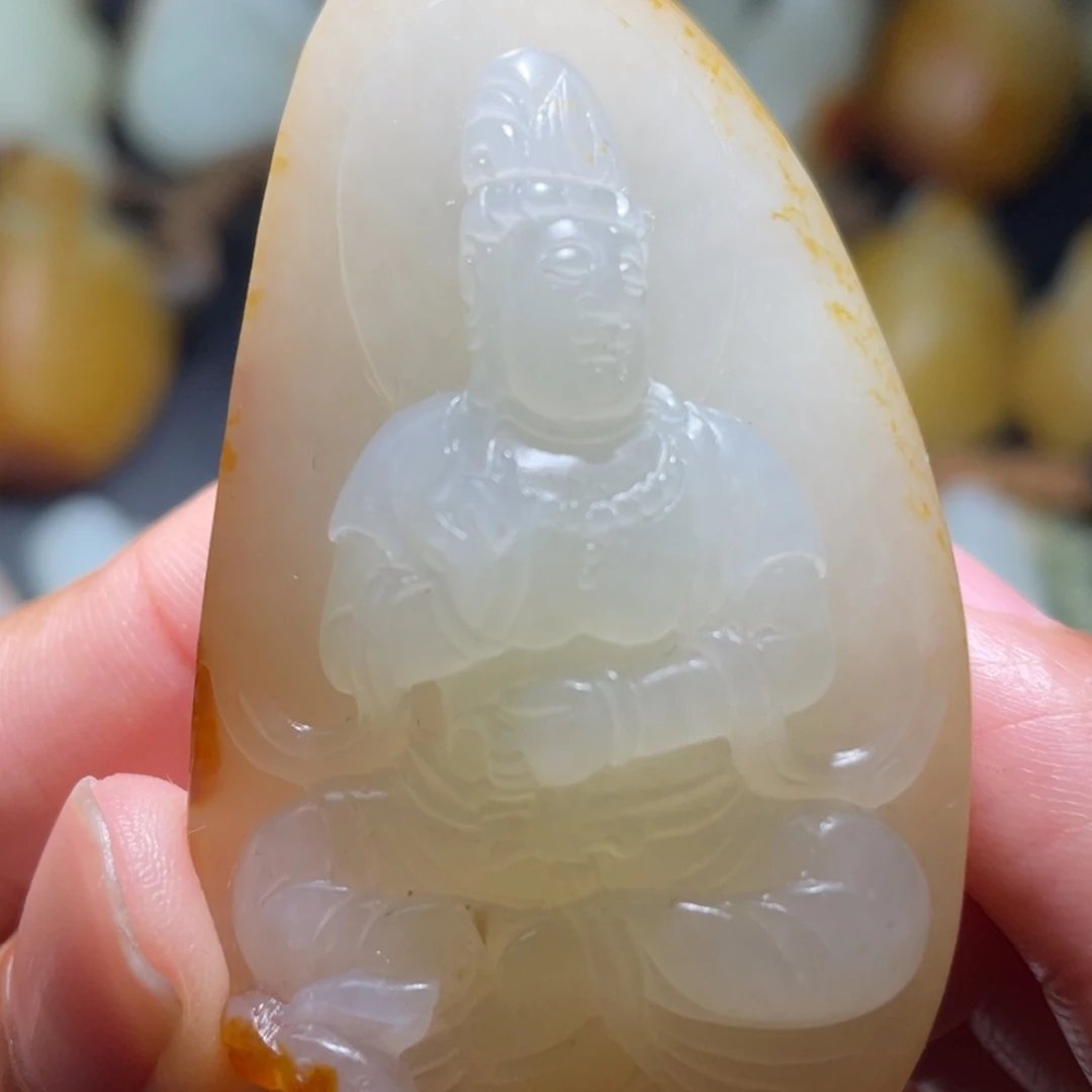 和田玉未镶嵌挂件聊**心