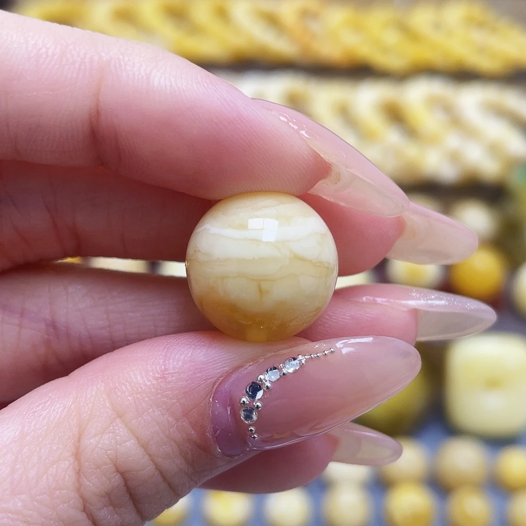 未镶嵌蜜蜡裸石16mm圆珠微瑕