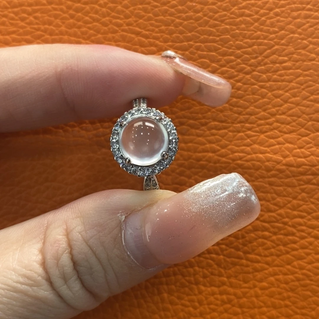 石英质玉吊坠(不含链)合金