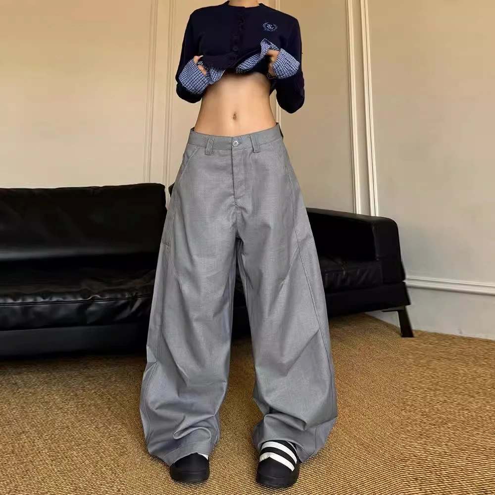 复古美式设计感褶皱弯刀西装裤灰色女百搭休闲宽松阔腿香蕉镰刀裤