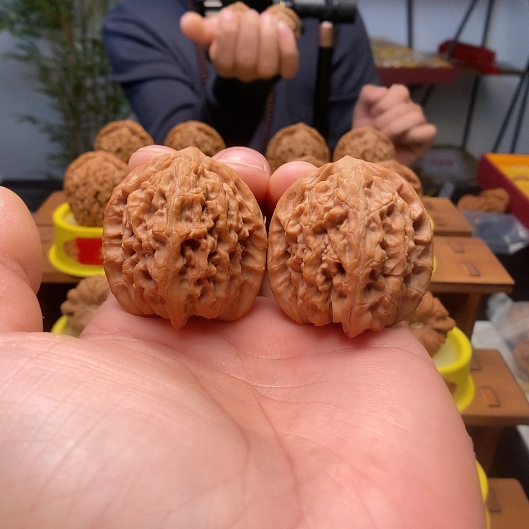 文玩核桃吊坠马老四39