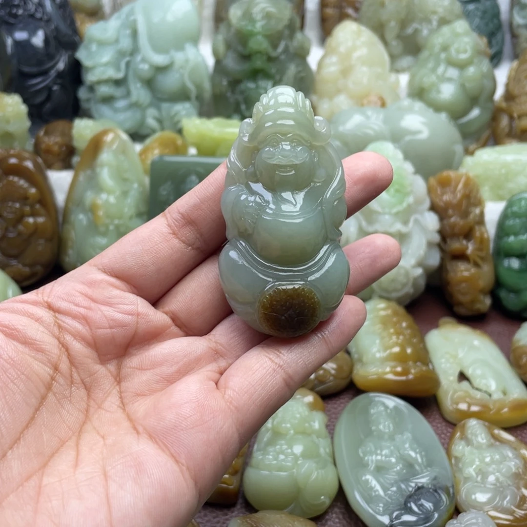 颈饰未镶嵌和田玉