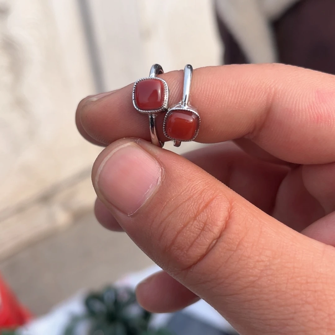 南红玛瑙颈饰未镶嵌