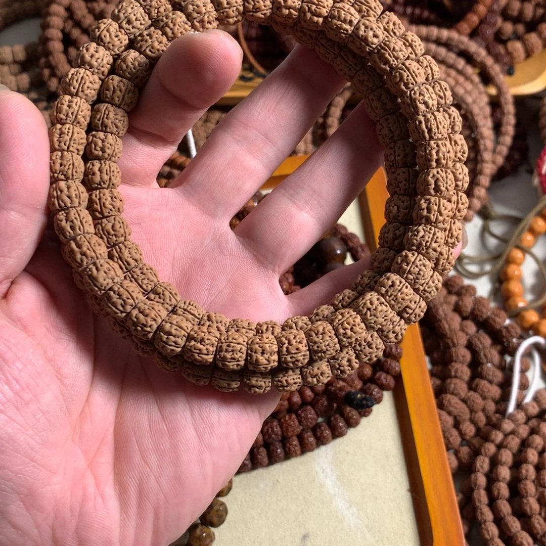 金刚菩提吊坠盘龙王