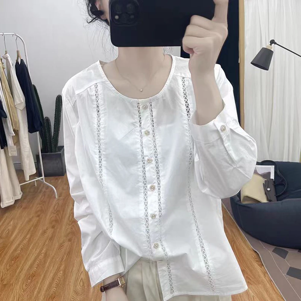 春秋设计感圆领镂空纯棉长袖衬衫女减龄上衣2026新款韩范宽松衬衣