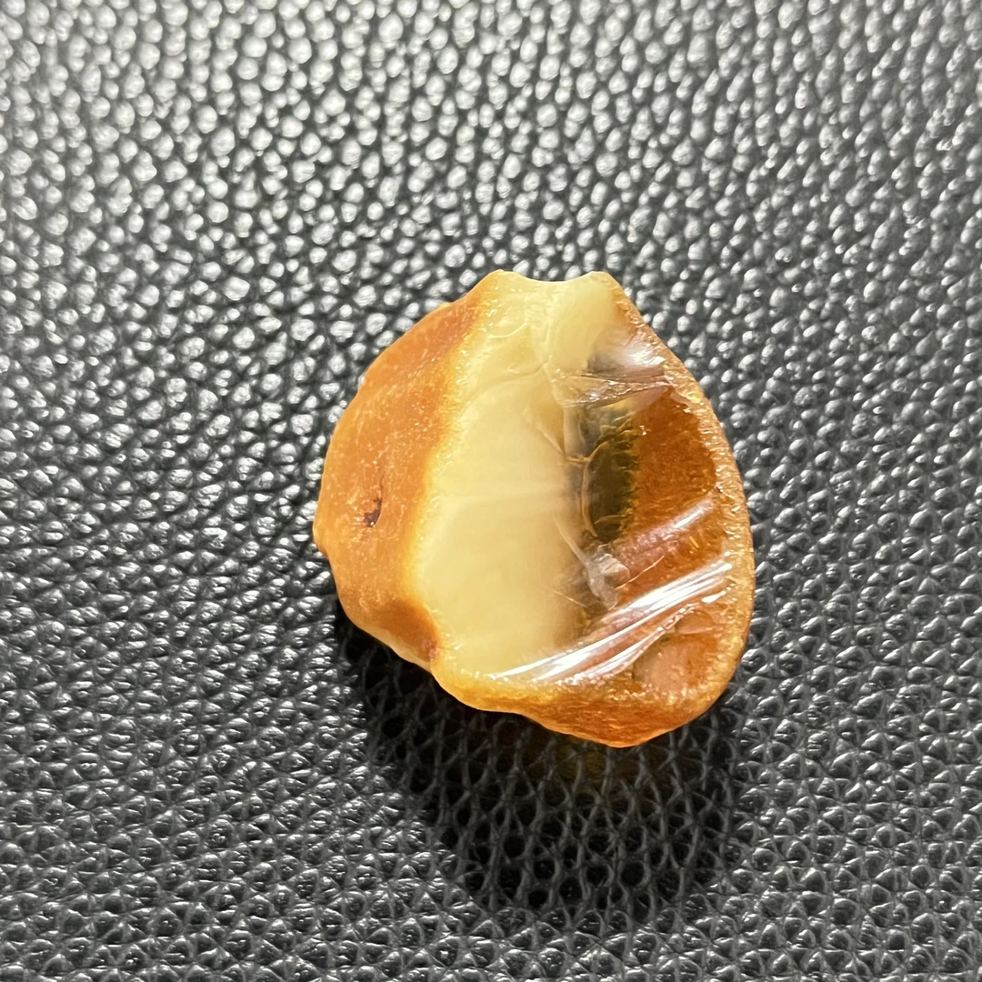 传世蜜蜡阴阳珠定制