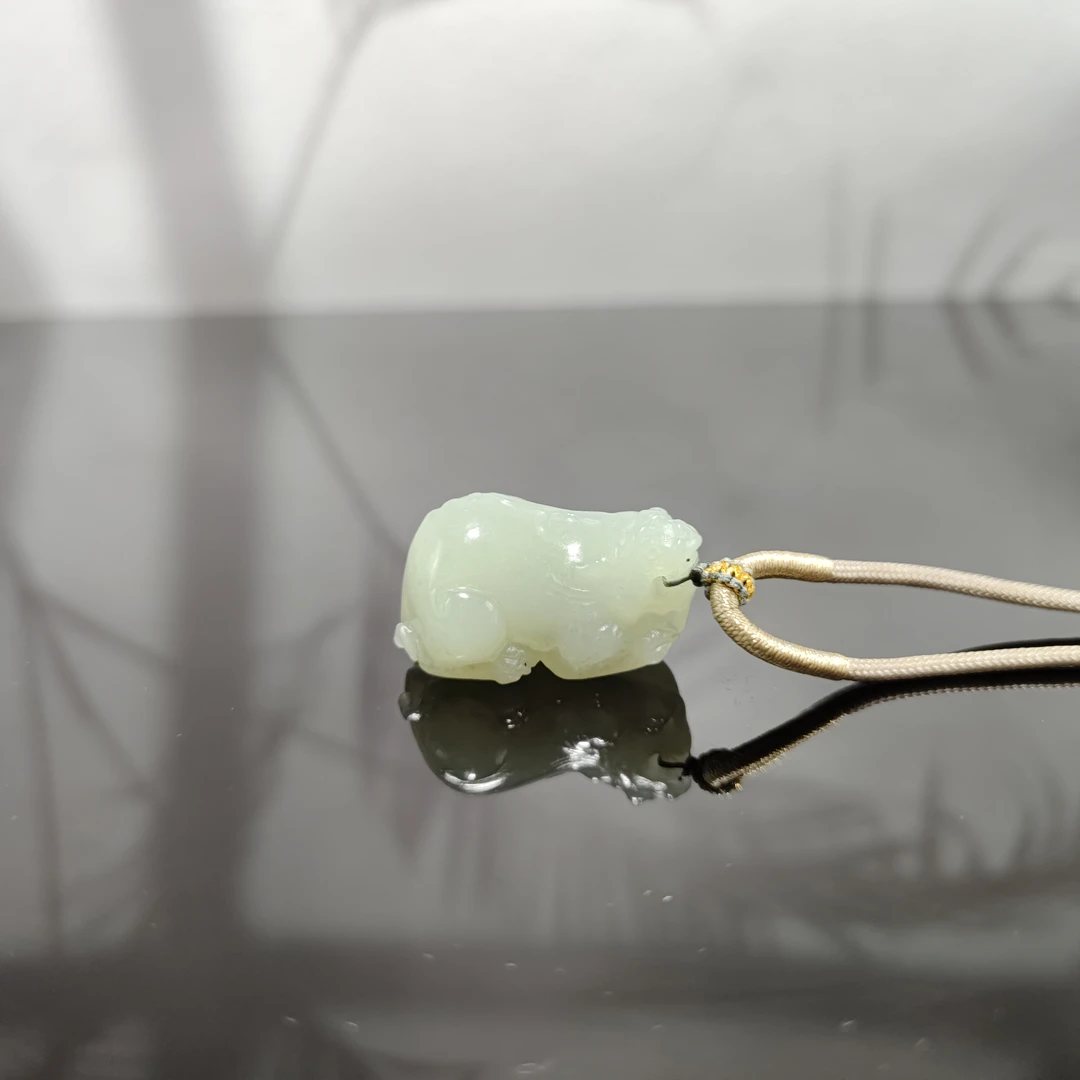 R和田玉貔貅吊坠0246