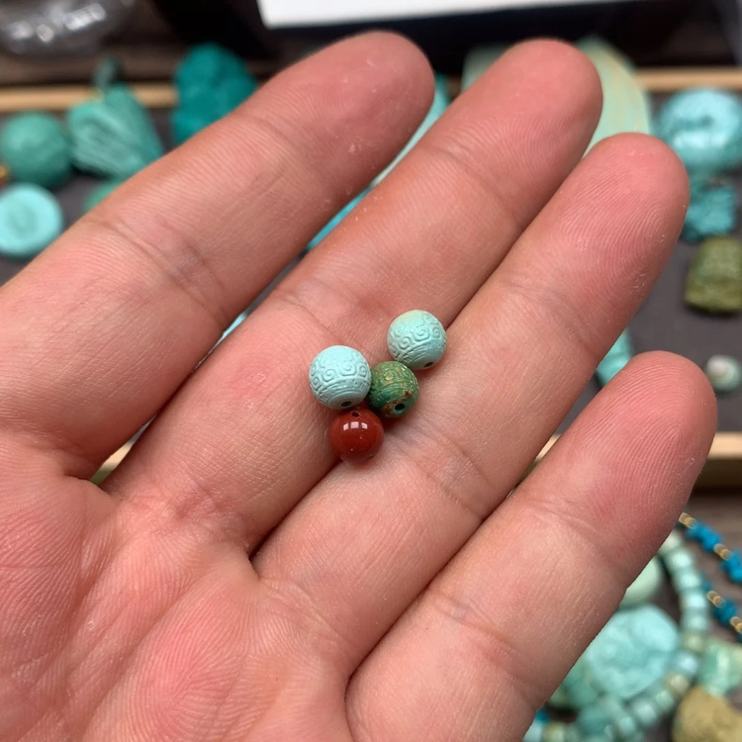 南红玛瑙雕刻未镶嵌