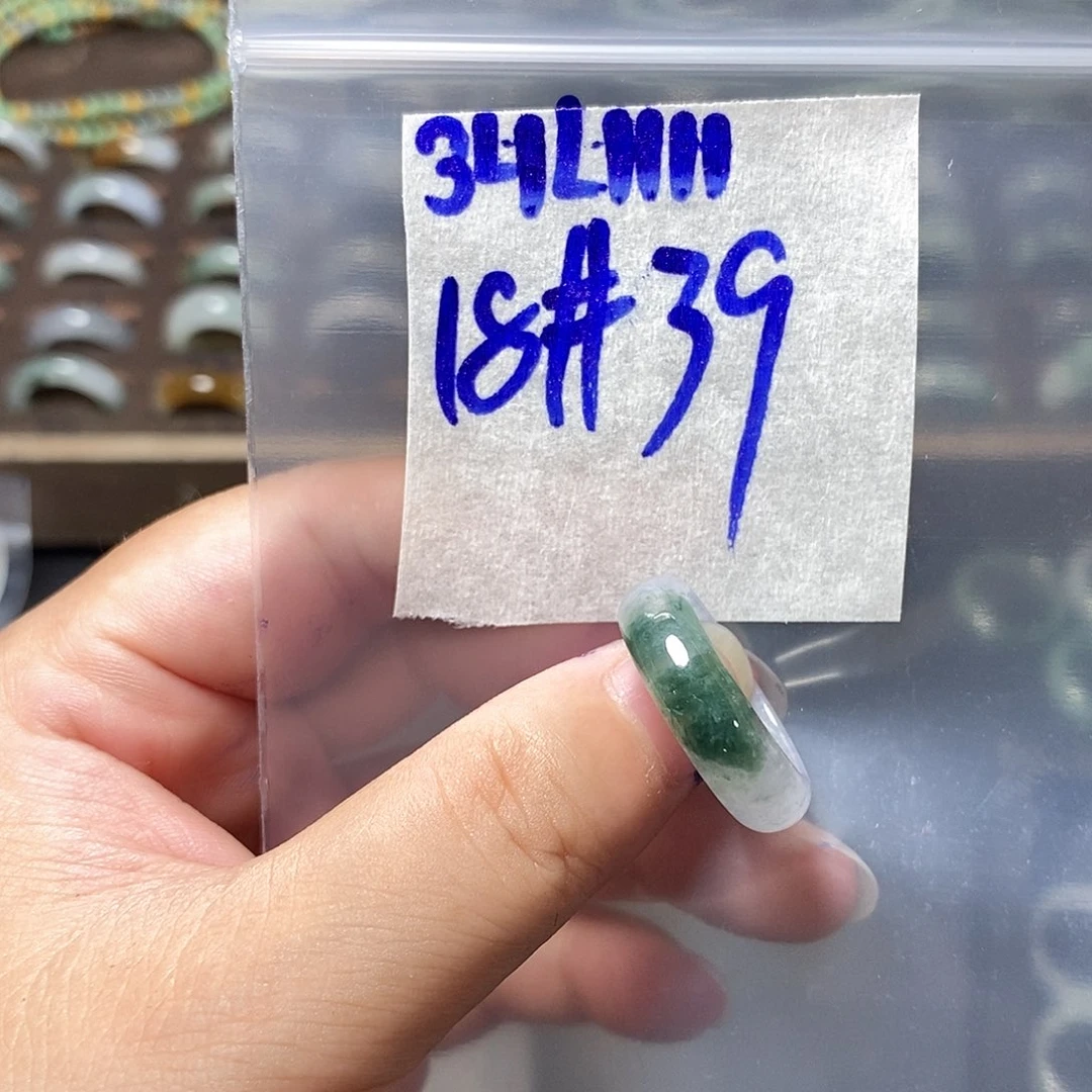 未镶嵌定制翡翠翡翠