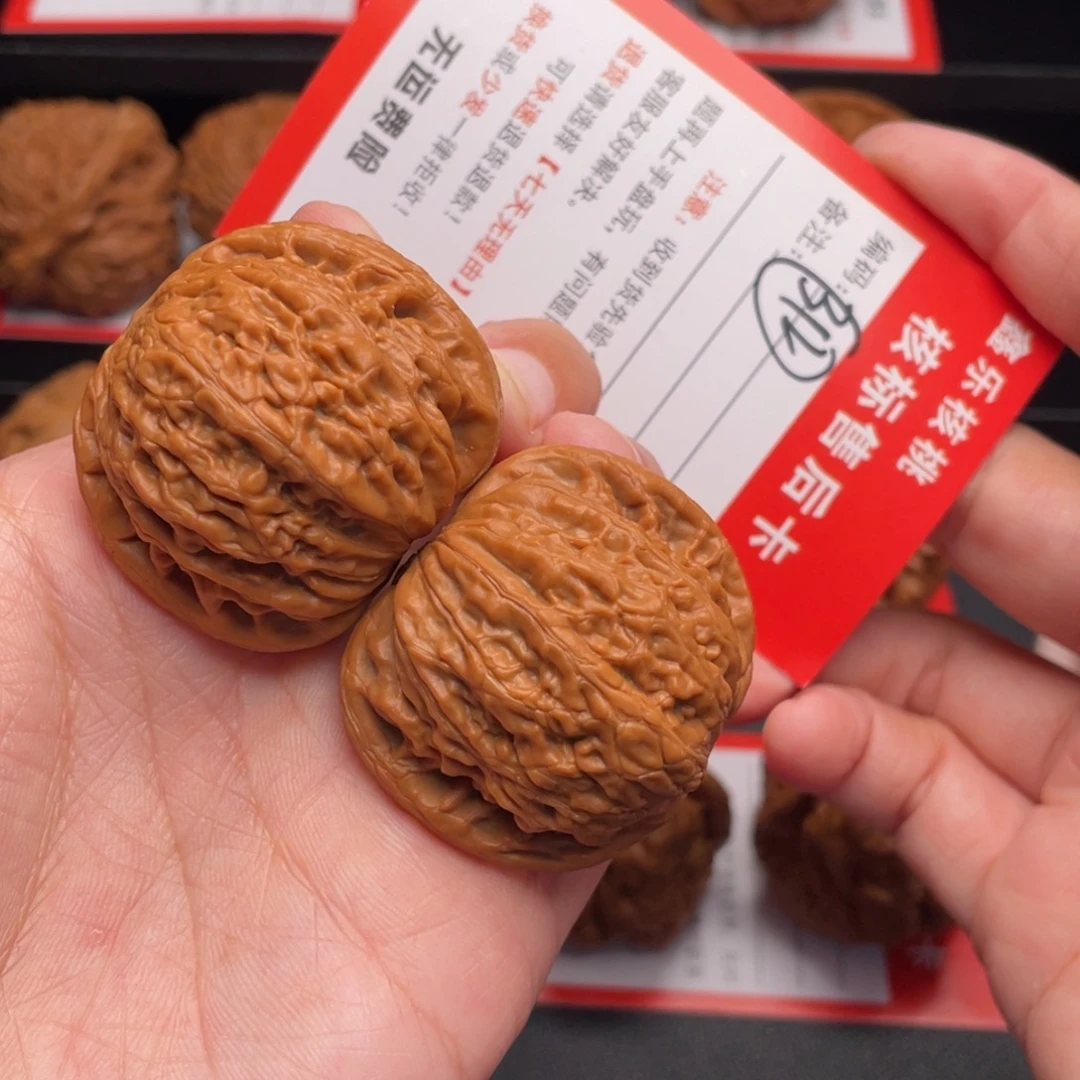 孩***嘿把件文玩核桃铁锤40