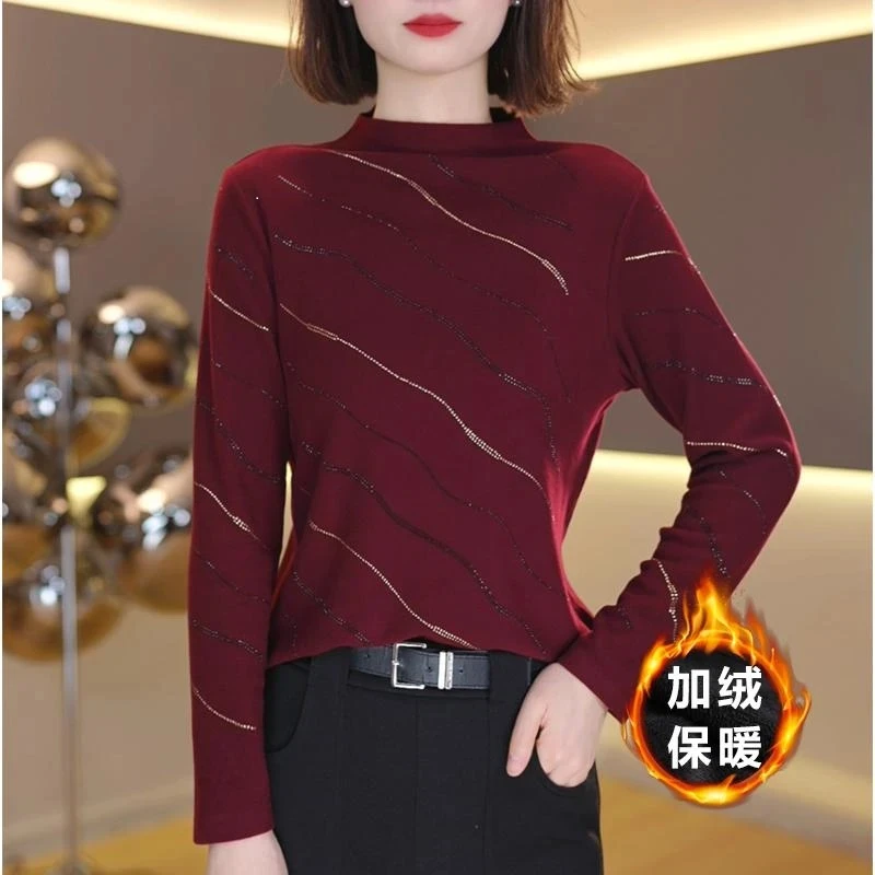 高档洋气新款加绒保暖打底衫遮肉遮肚减龄妈妈上衣秋冬新款小衫女