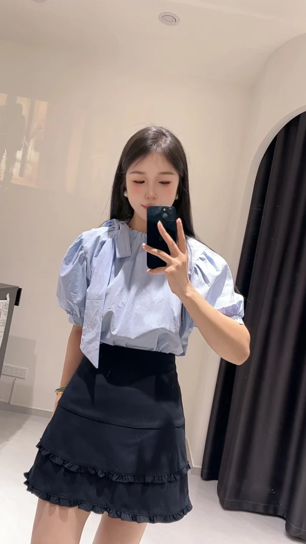 2025夏季新款复古宫廷风纯色蝴蝶结绑带领气质短袖衬衫（NO退NO换)