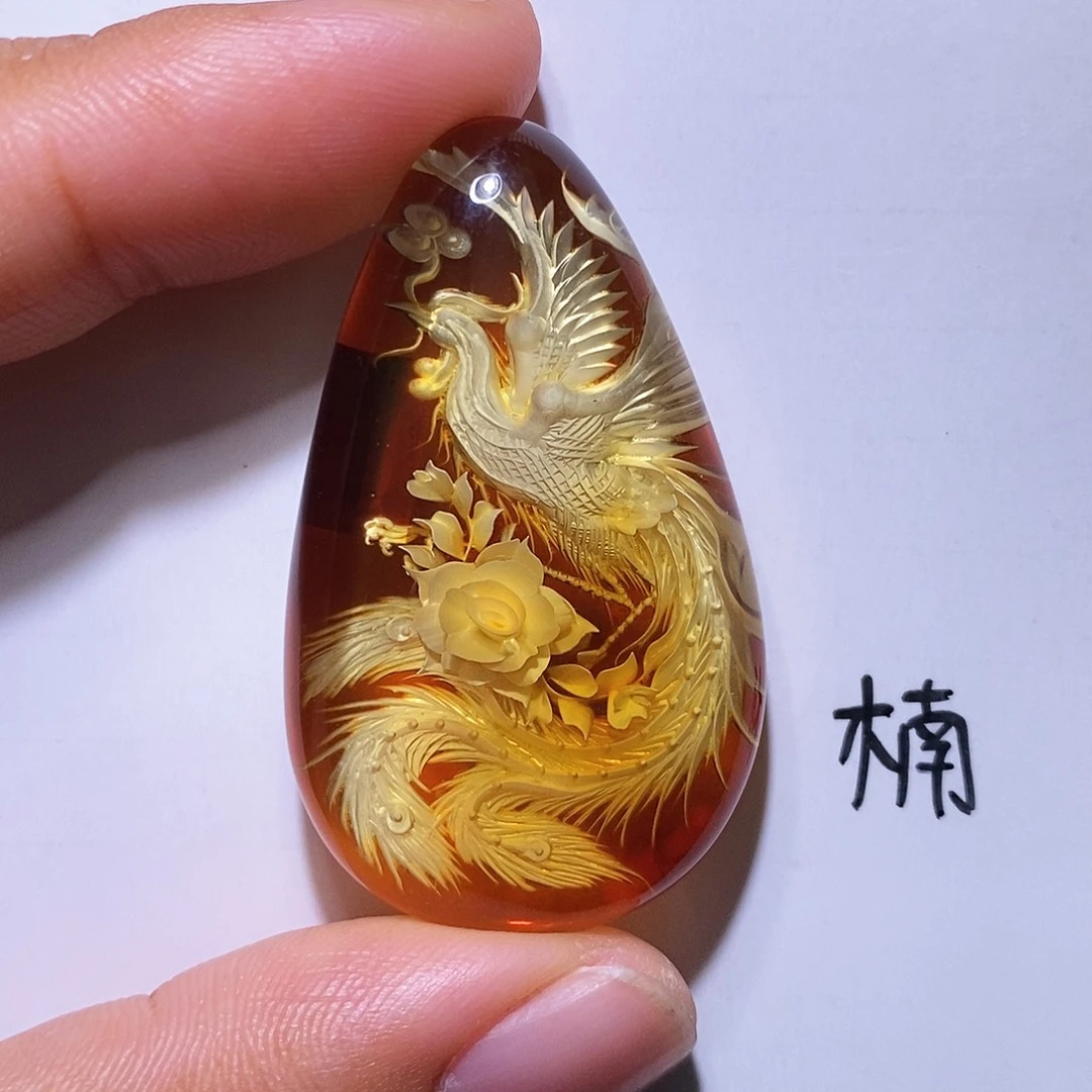 琥珀未镶嵌珠宝奇石